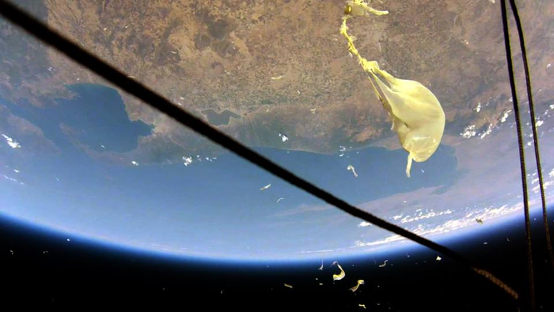 Illustration for article titled That moment when a high-altitude balloon ventures a little too high